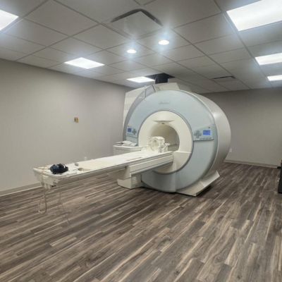 MRI (Magnetic Resonance Imaging)